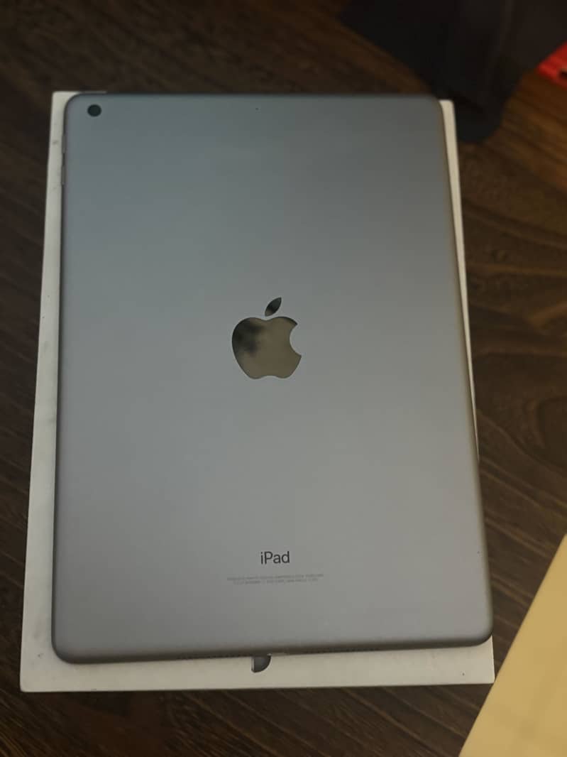 IPAD 6TH GEN 1