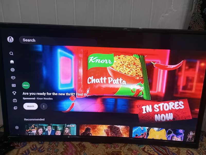 TV WITH ANDROID BOX 5