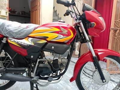Honda pridor 2025 model all Punjab registered