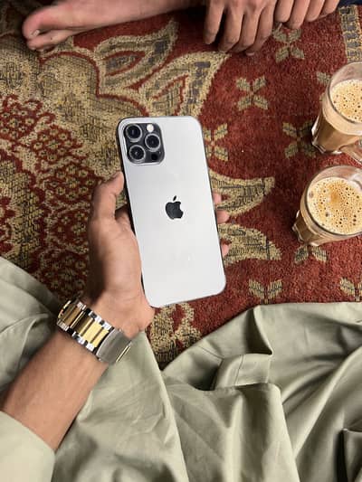 Iphone 12 pro max 256gb approved