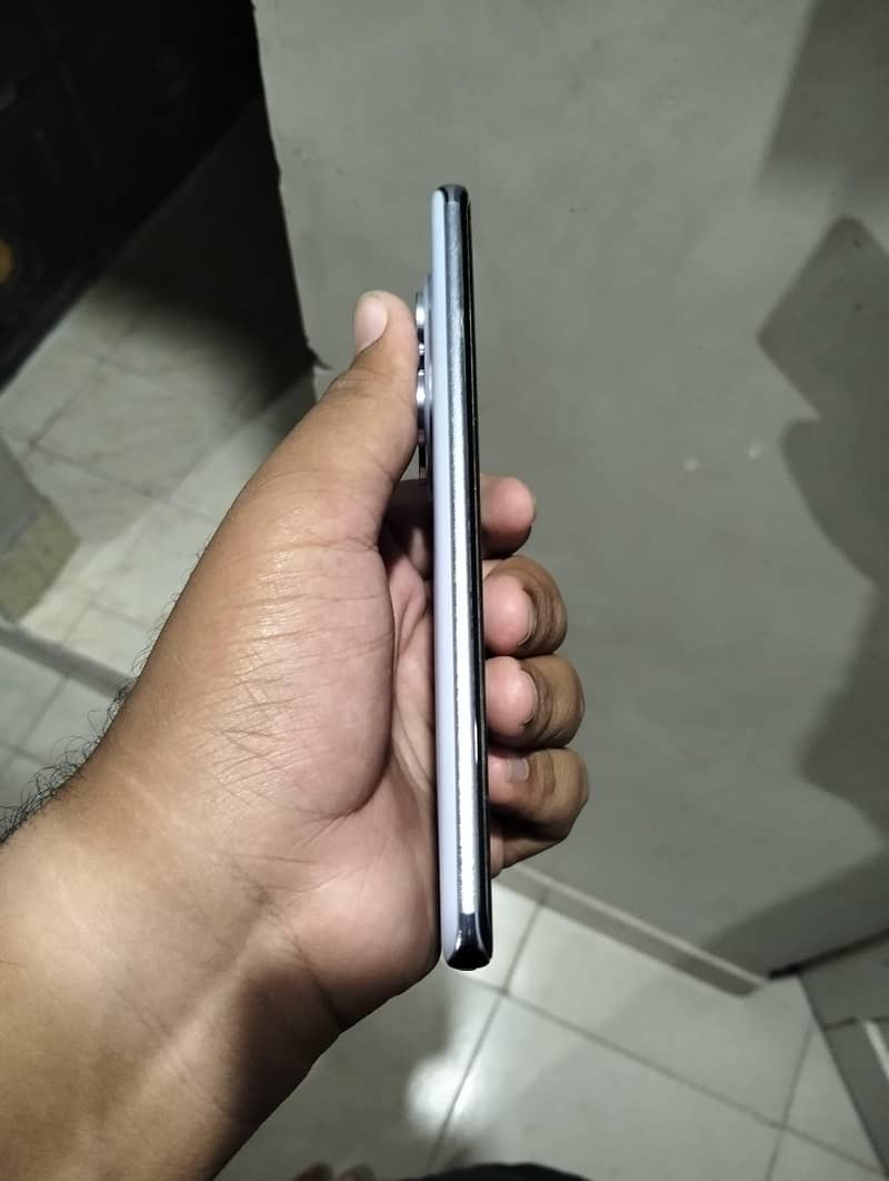 Redmi note 14 pro 3