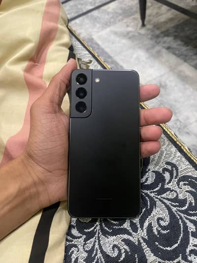 samsung s22 only in 90k (90000)