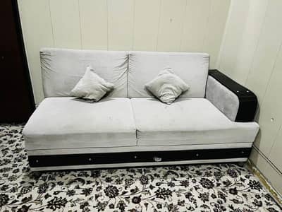 5 sitter sofa set with 2 side tables