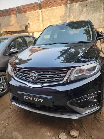 excellent and neat and clean family use suv no accident total genine