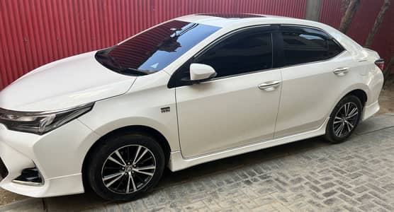 Corolla Altis Grande Black Interior (2022-2023)