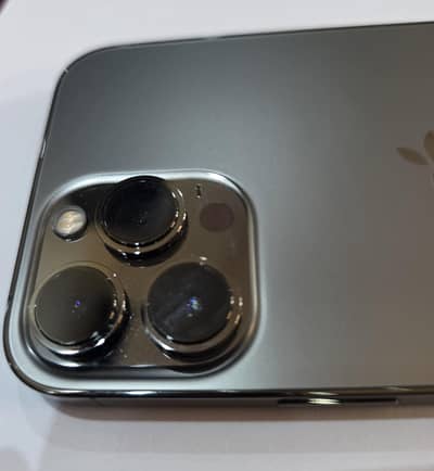 iphone 13 Pro Max  Official PTA Aproved ,100 % Battery Health