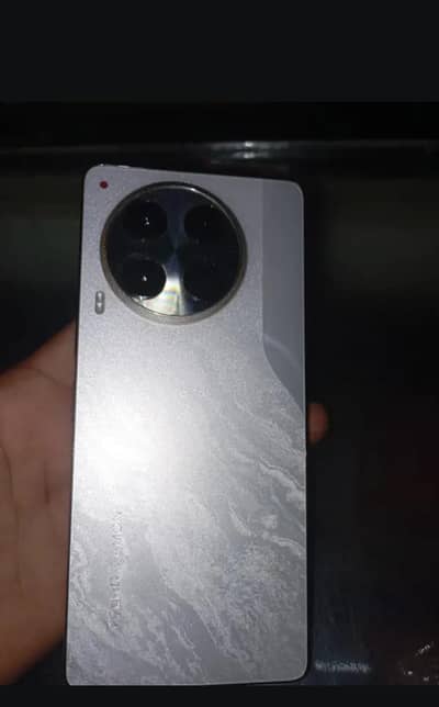 tecno camon 30 12/256