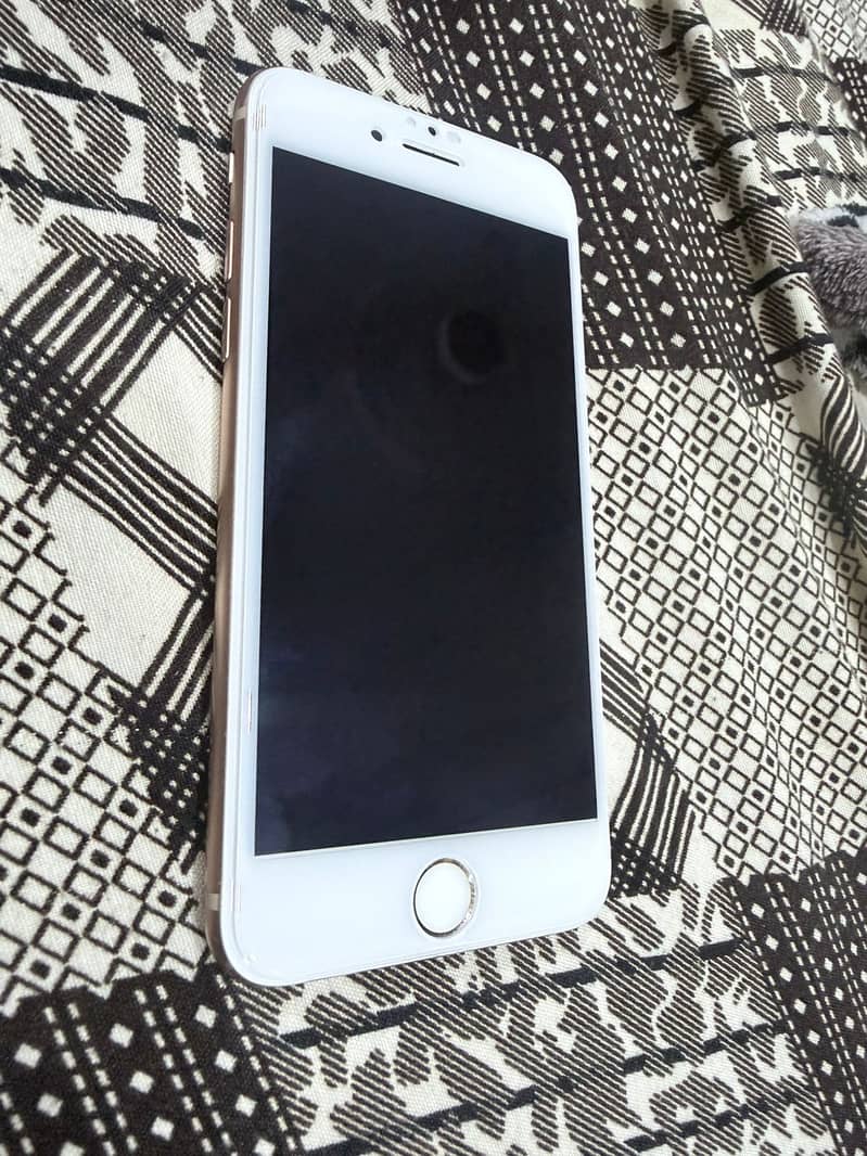 Apple iPhone 8 0