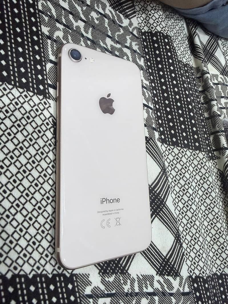 Apple iPhone 8 2