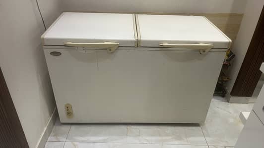 Wave freezer and refrigerator