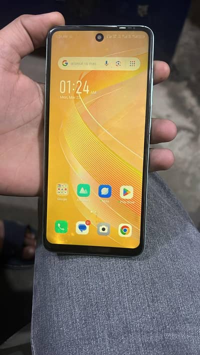 smart8 . . 4+4. ram. . 64. gb. . . box sat hai or charjing  original