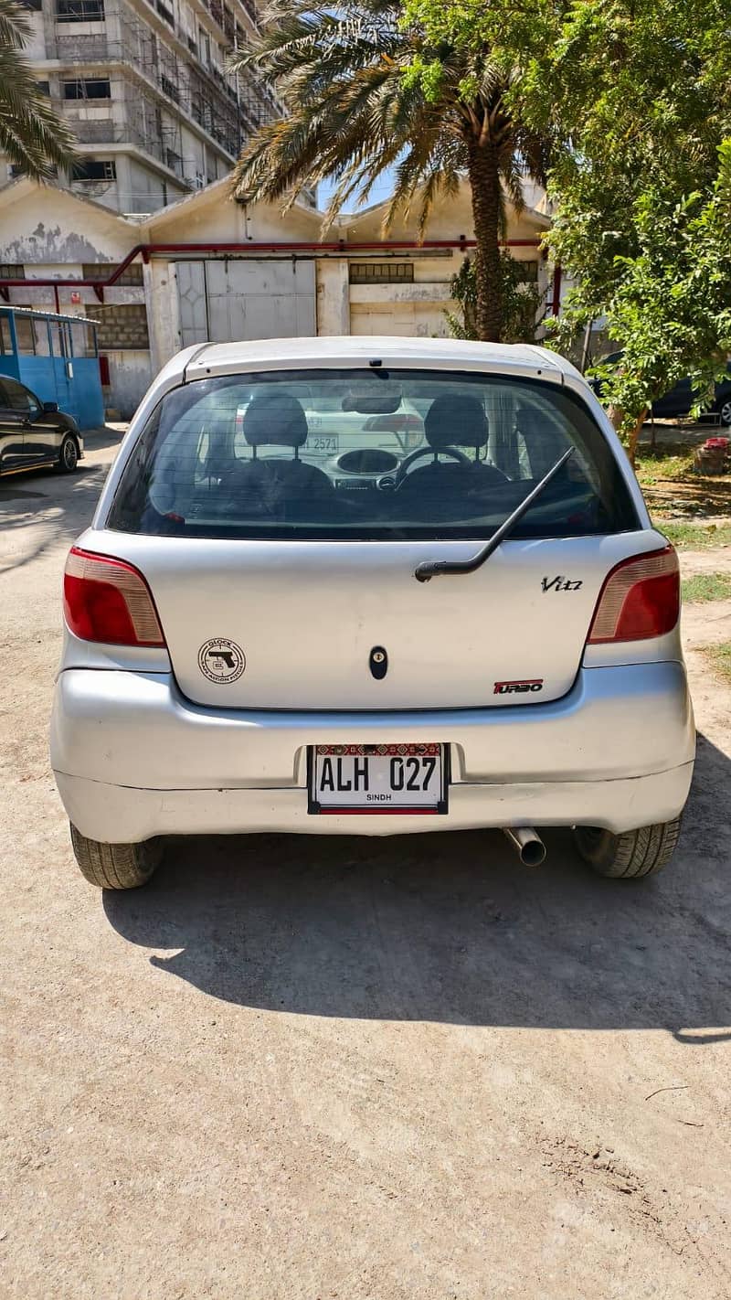 Vitz 2002/2006 1