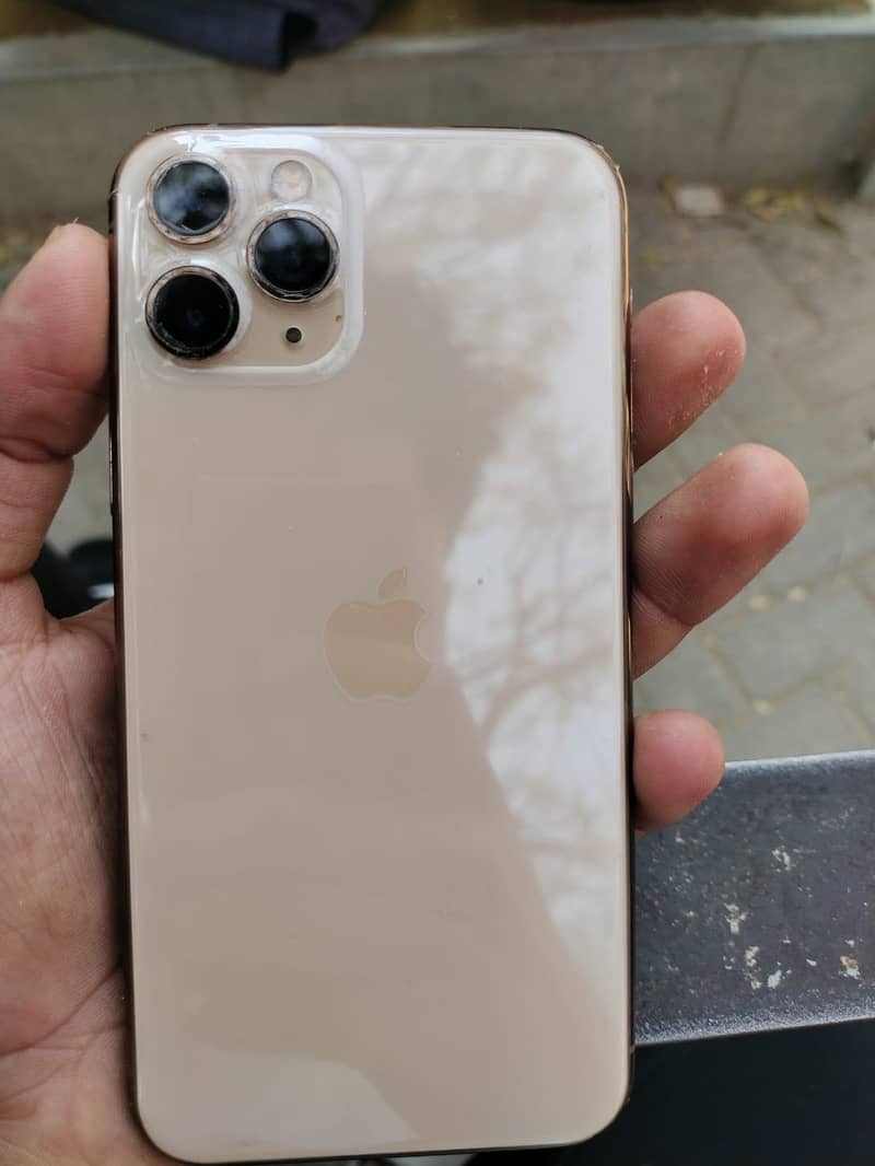 iPhone 11pro 4