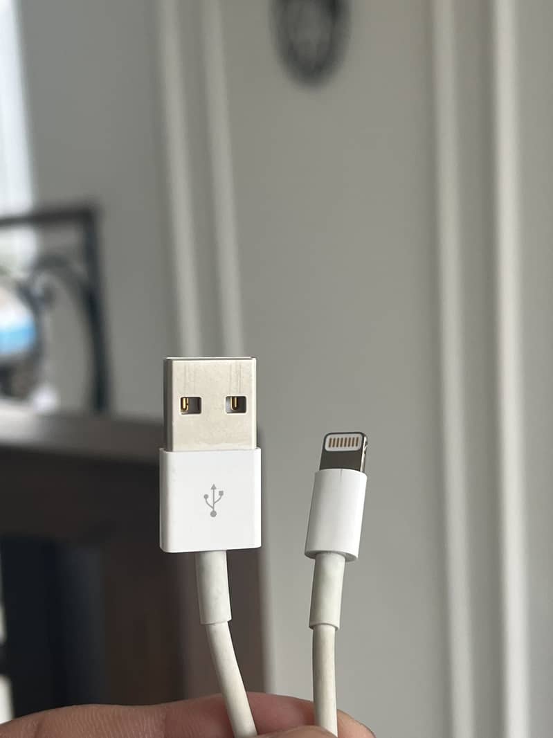 Iphone Original wire 0