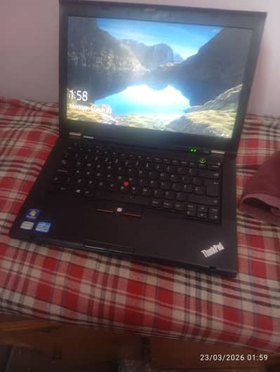 Lenovo t 430 laptop  original