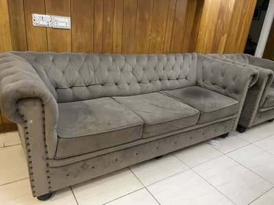 7 Seater sofa set urgent sale