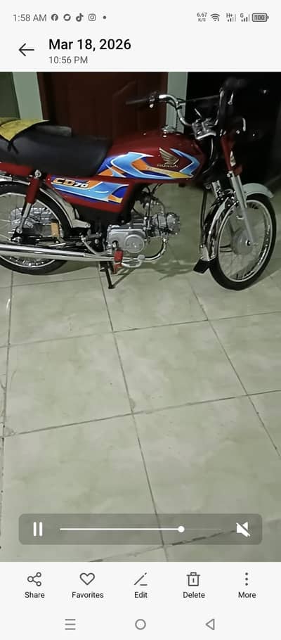 honda 70cc red color new condition 3200km chali hoi he urgent sale. krn