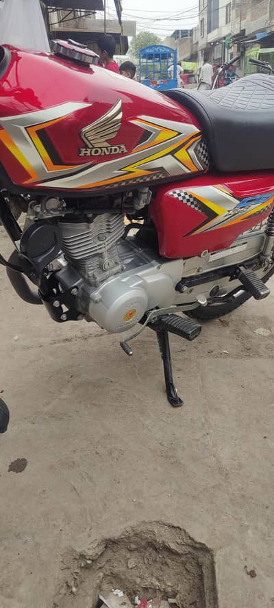 HONDA-125/2025 lush condition