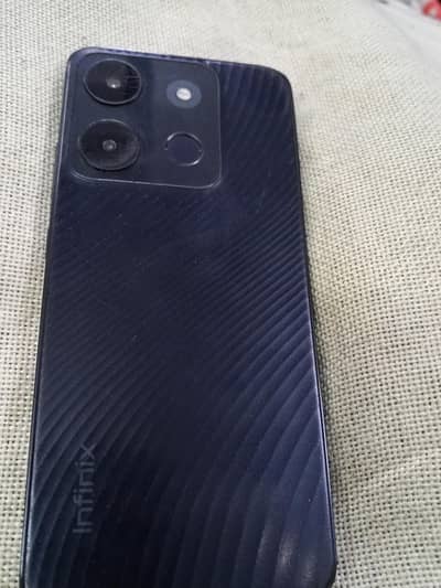 infinite smart 7 Ram 4 Rom Rom 64