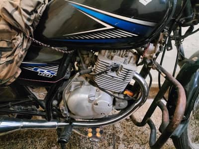 Suzuki 150 for sale in very good condition