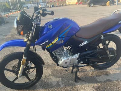 ybr g for sale . . . urgent payment need . . . . 10/10 condition. . 1