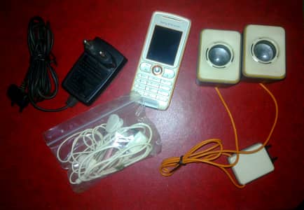 Sony Ericsson W200i