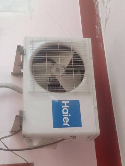 Haier 1.5 Ton AC used original condition