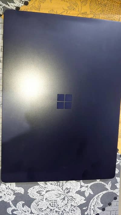 Windows Microsoft Surface laptop 2 | 477/16,core i7-8650U