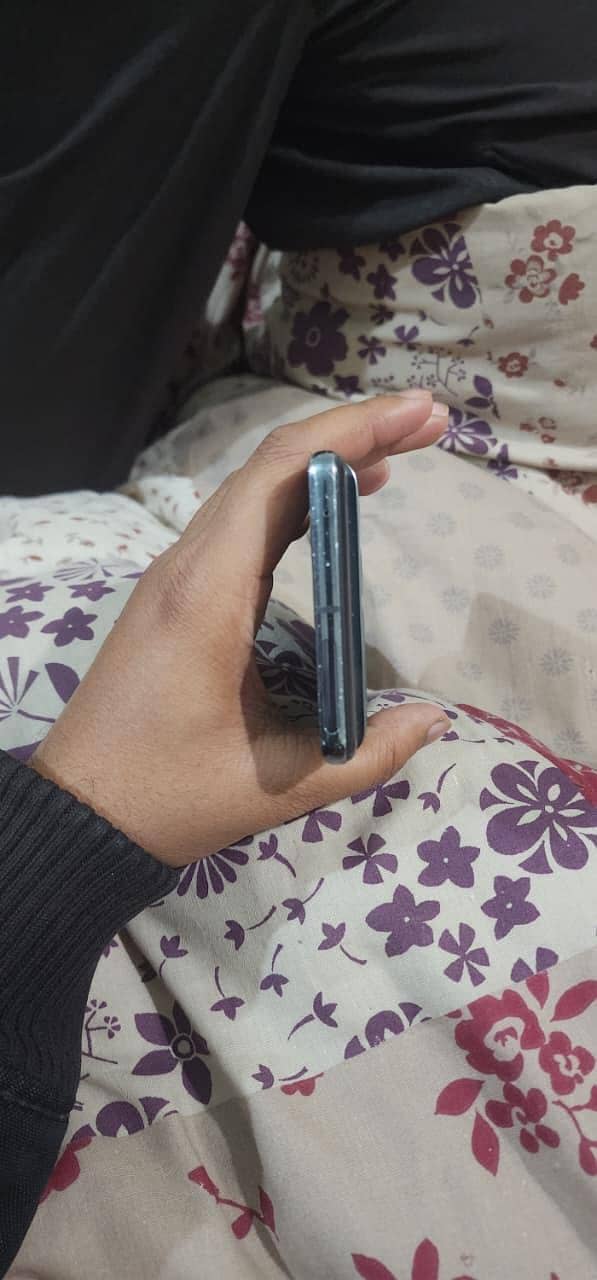 Google Pixel 7 pro 4