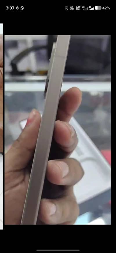 Vivo V70 (12 Days Used) | 10/10 Condition | Full Warranty | Like New