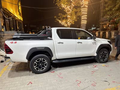 Toyota Revo hammer Roll bar