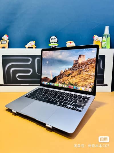 MacBook Air M1 16+512