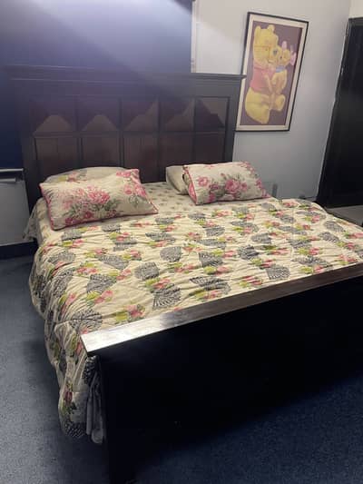 King size bed with side tables