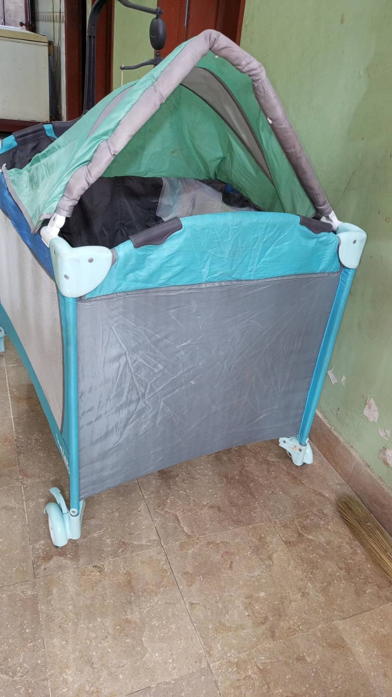 bed pram 2