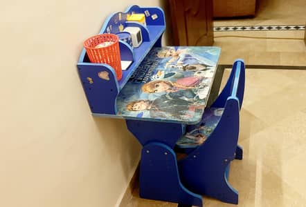 study table and chair