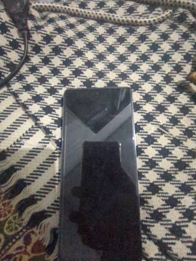 Note 40 condition 10/10 urgent sale