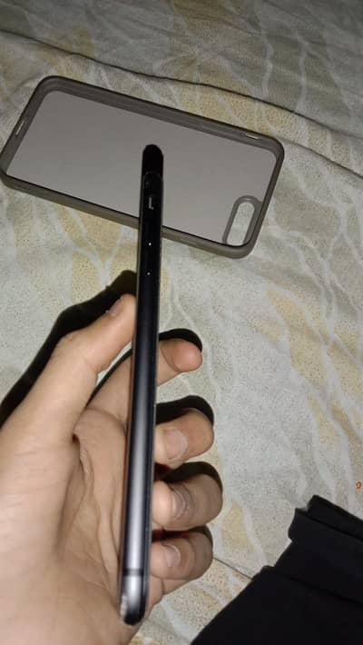 All ok i phone 8 plus non pta