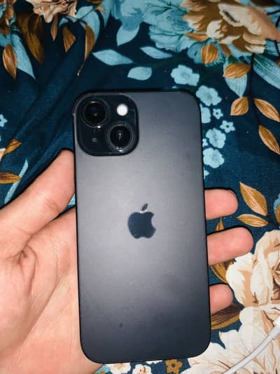 Iphone 15 all oky no open no repair with box