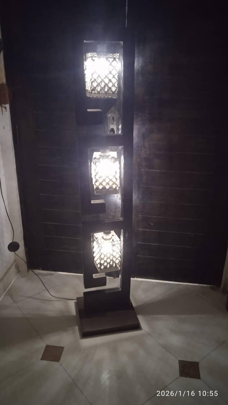 Floor Lamp 0