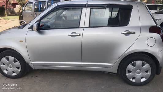 Suzuki swift car model 2011/12