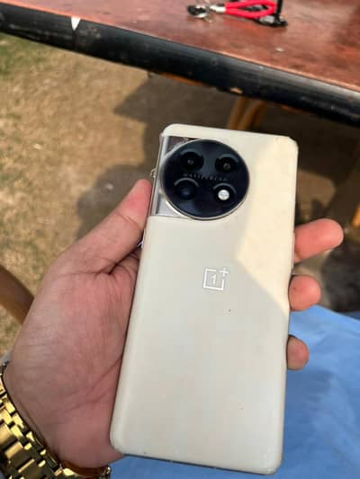 Box With Original 100W Charger