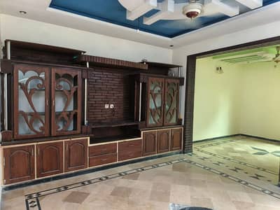 Gf floor pani bajli available at the good location