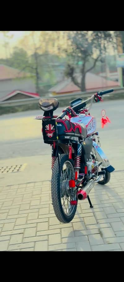 CD 70 super asia  bike