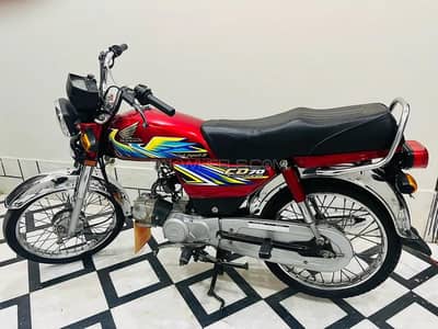 sale neat clean one hand use bike honda 70
