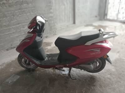 United Scooty