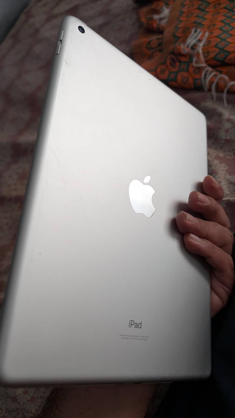 iPad 9th generation with box 4