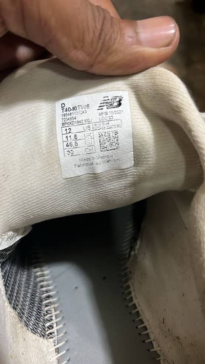 NEW BALANCE Cricket Grippers