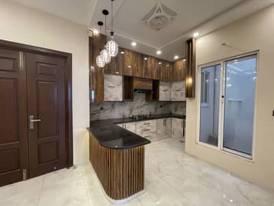 8 Marla, Brand New, Designer House Available For Sale In Ideal Location of Mumtaz City