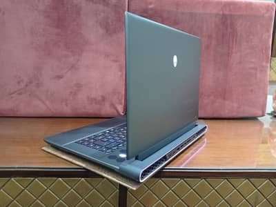 Alienware M16r1