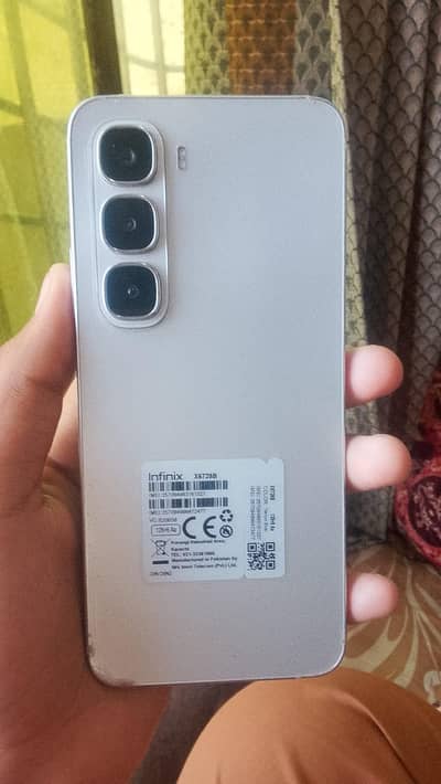 Hot 60i with box geniune charger